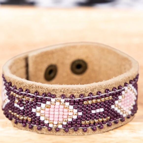 Pink & Maroon Seed Bead Cuff Bracelet - Picture 1 of 5